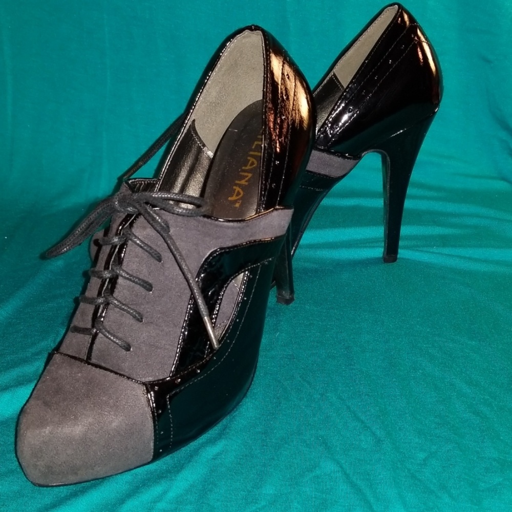 Lace Up Shoes